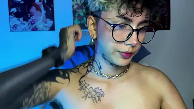 Abby Evanns1 online show from December 3, 2025, 1:28 am