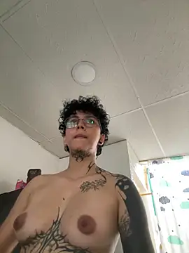 Abby Evanns1 online show from February 27, 2026, 2:50 pm