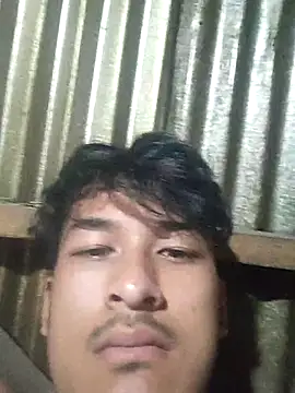 7inches4207 online show from October 27, 2025, 8:21 pm