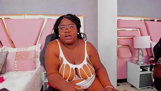 Snapshot of Britanny-Jhonsons chatting on January 12, 2026, 11:53 pm Britanny-Jhonsons online show from January 12, 2026, 11:53 pm