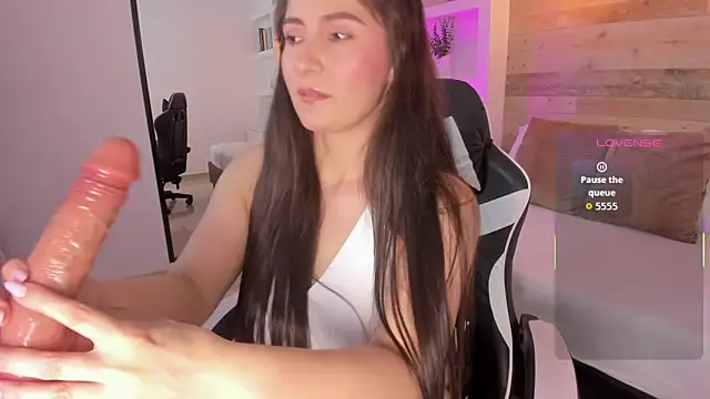 Snapshot of mia_collins96 chatting on February 3, 2026, 2:53 am mia collins96 online show from February 3, 2026, 2:53 am