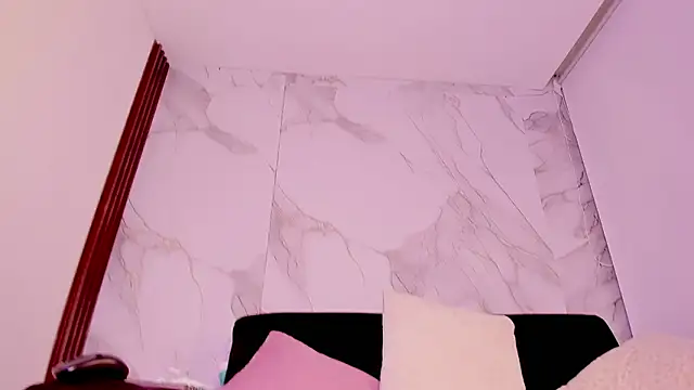 Cleopatriagad online show from March 25, 2026, 2:44 am