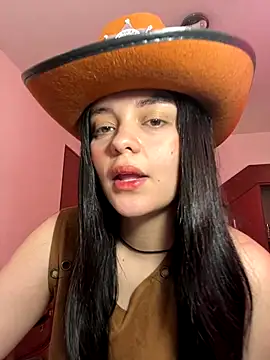 Selena Roa online show from October 31, 2025, 3:08 pm