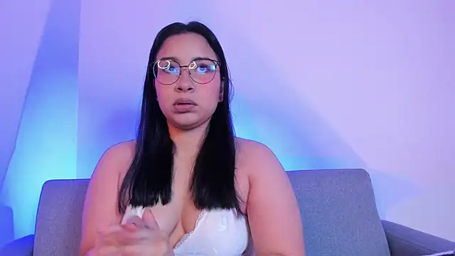 miah storm online show from November 29, 2025, 1:50 am