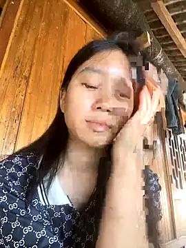 Snapshot of -Miaa- chatting on October 29, 2025, 3:05 am -Miaa- online show from October 29, 2025, 3:05 am