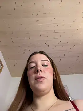 allisonwhite222 online show from December 19, 2025, 3:47 pm