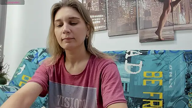 Tenderly Sophie online show from January 12, 2026, 1:23 am