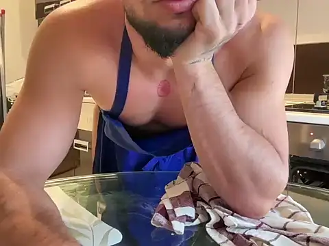 Snapshot of GitanoBoy chatting on November 13, 2025, 8:40 am GitanoBoy online show from November 13, 2025, 8:40 am