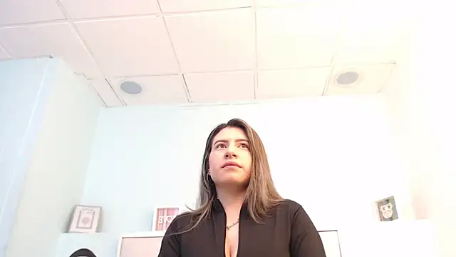 Snapshot of SusanWilliams_ chatting on February 7, 2026, 11:07 am SusanWilliams online show from February 7, 2026, 11:07 am