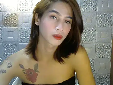 Snapshot of KeraMitenaa chatting on February 16, 2026, 1:10 pm KeraMitenaa online show from February 16, 2026, 1:10 pm