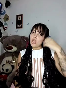 tattyHot95 online show from February 5, 2026, 6:15 pm