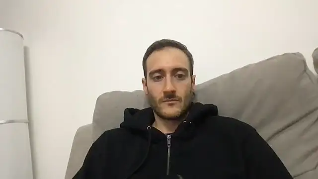 LukaShyGuy online show from February 2, 2026, 10:09 pm