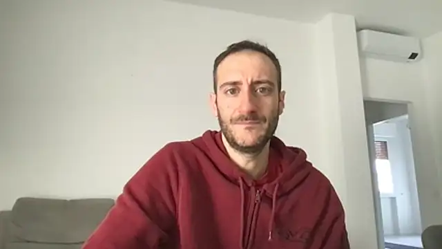 LukaShyGuy online show from November 19, 2025, 8:14 am