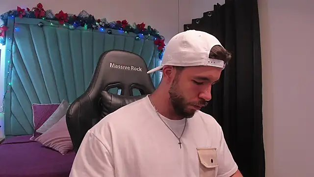 JACKSON STIFLER online show from December 14, 2025, 10:04 pm