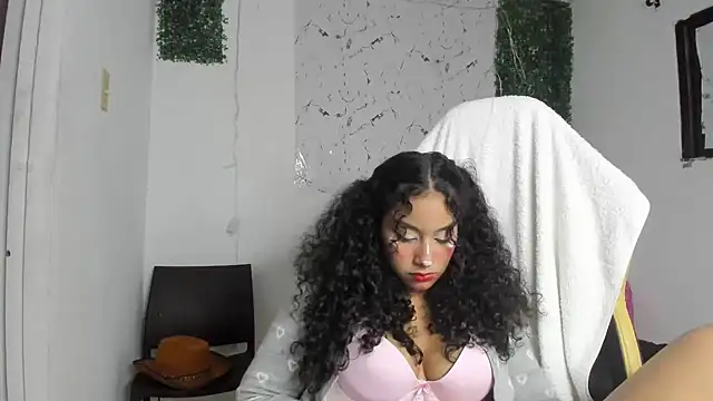 emily stars1 online show from February 3, 2026, 12:54 am