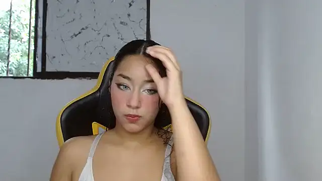 emily stars1 online show from December 14, 2025, 9:09 pm