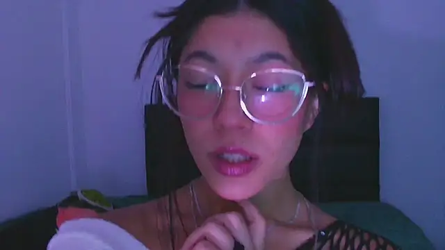 LissyM online show from November 14, 2025, 5:16 pm