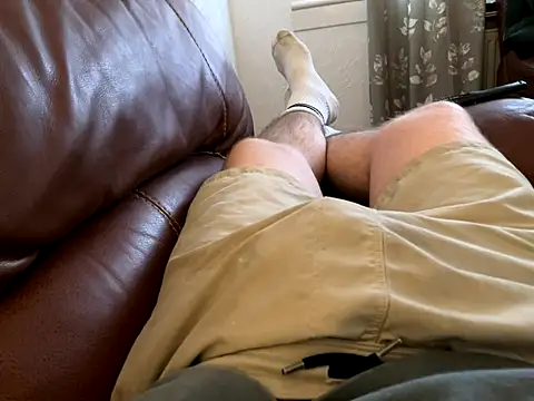 irnbru77 online show from December 4, 2025, 2:38 pm