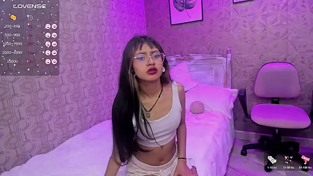 Noa clk online show from December 5, 2025, 4:22 am