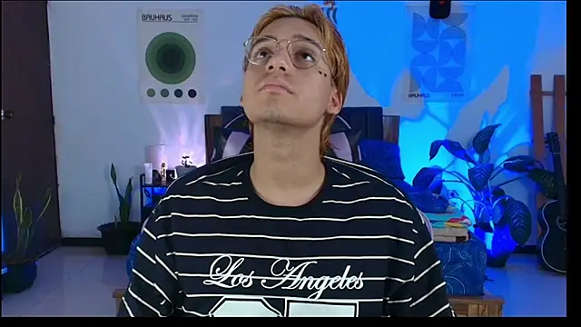 Habel  moretti online show from February 9, 2026, 6:39 pm