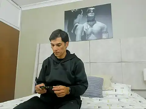 jupiter 333 online show from November 25, 2025, 6:08 pm