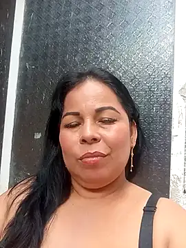 mother2-divorced online show from January 6, 2026, 7:29 pm