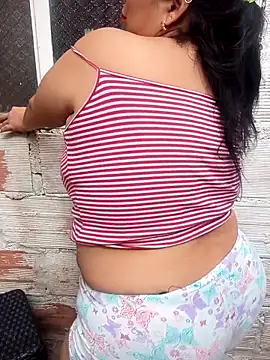 mother2-divorced online show from February 1, 2026, 2:04 pm