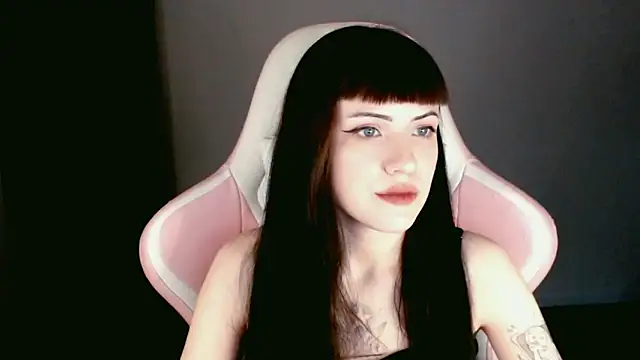Snapshot of astra_rift chatting on May 15, 2026, 7:45 pm astra rift online show from May 15, 2026, 7:45 pm