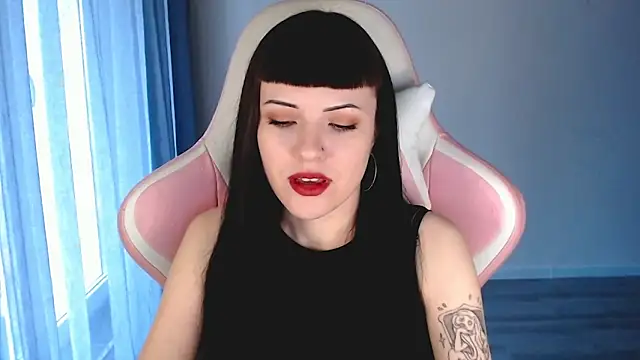 Snapshot of astra_rift chatting on April 23, 2026, 3:35 pm astra rift online show from April 23, 2026, 3:35 pm