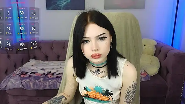 Emma Kirks online show from November 24, 2025, 10:48 am