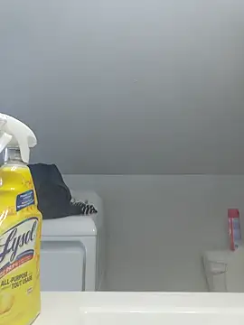 Snapshot of BulbasaurIsmettv chatting on October 30, 2025, 3:42 pm BulbasaurIsmettv online show from October 30, 2025, 3:42 pm