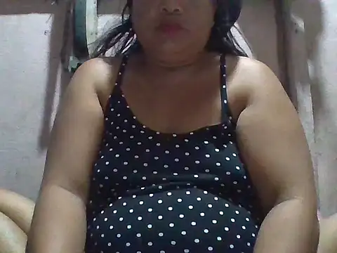 xxmysweetpinayy69 online show from November 23, 2025, 6:40 pm