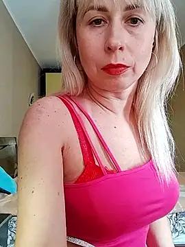 SelinaLovqx online show from October 26, 2025, 10:26 am