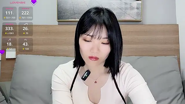 upoo7lt online show from November 17, 2025, 6:28 am