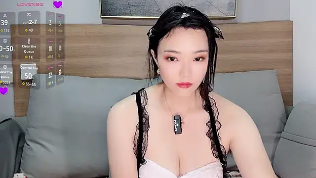 upoo7lt online show from November 14, 2025, 1:48 pm