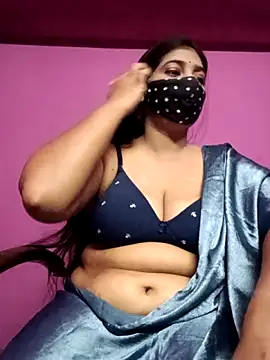 Snapshot of Cute_Riya_1 chatting on June 18, 2026, 10:15 pm Cute Riya 1 online show from June 18, 2026, 10:15 pm