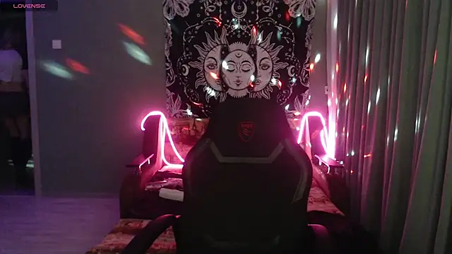 stiff boys online show from March 4, 2026, 7:21 pm