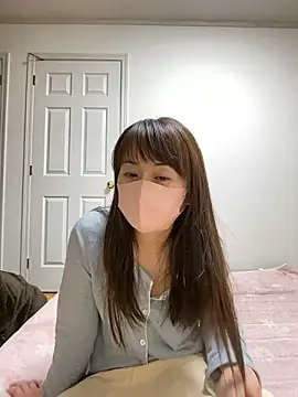 HONMONOHUUHU online show from January 15, 2026, 1:36 pm