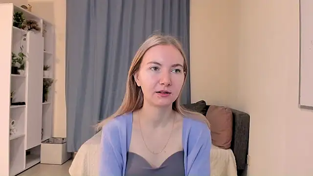 CathyHeximer online show from December 4, 2025, 7:29 am