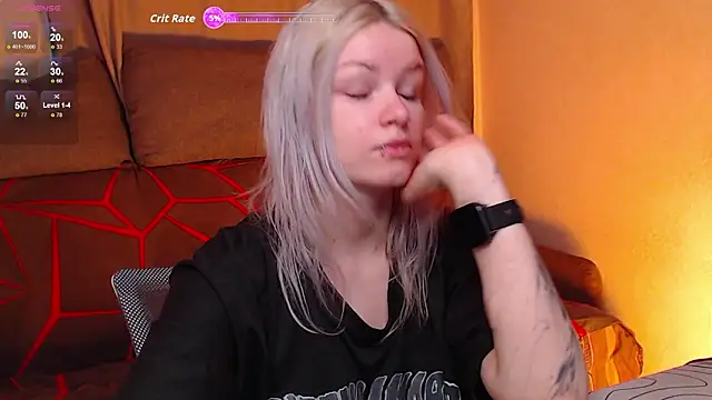 CherryNight6 online show from February 5, 2026, 5:36 am