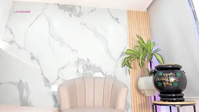 Fyre divine online show from March 19, 2026, 12:16 pm