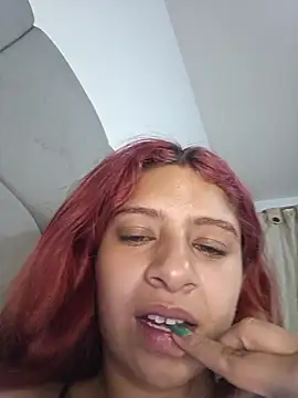 Snapshot of Lunatemptress4 chatting on January 9, 2026, 1:34 am Lunatemptress4 online show from January 9, 2026, 1:34 am