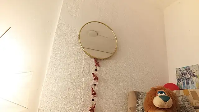 CarolineAikos online show from February 7, 2026, 12:46 pm