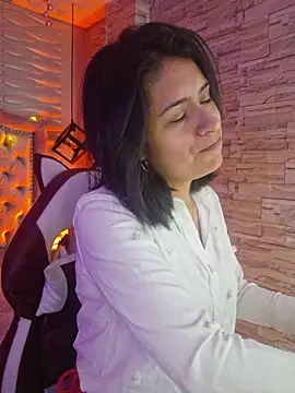 Roxanne Han online show from February 8, 2026, 12:03 pm