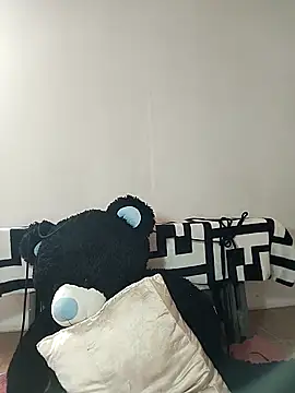 krissy ocampo online show from October 25, 2025, 5:57 pm