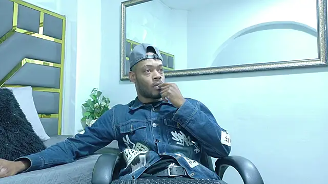 Neytanmalcon online show from November 6, 2025, 8:24 pm