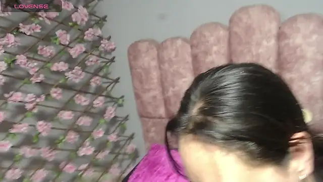 jannakissh online show from November 7, 2025, 8:13 pm