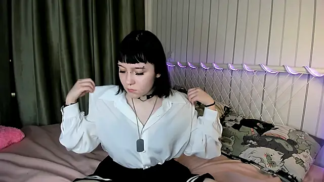 KandiStonelake online show from October 30, 2025, 5:21 pm