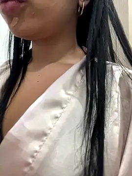 Snapshot of AbbyHank2 chatting on November 15, 2025, 1:26 pm AbbyHank2 online show from November 15, 2025, 1:26 pm