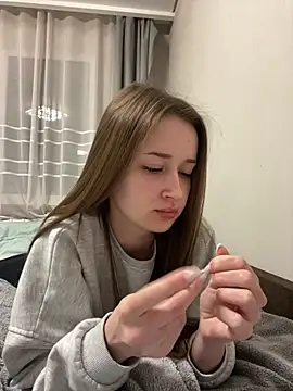 Angel hotyy online show from January 16, 2026, 10:58 pm